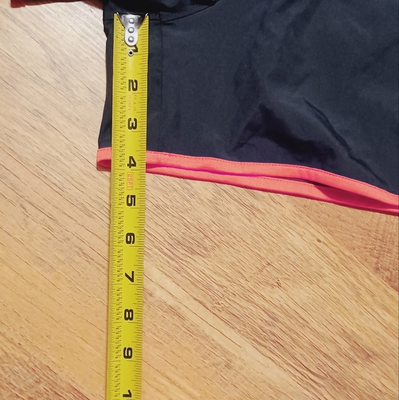 North Face Shorts NWOT Women's - Picture 4 of 9